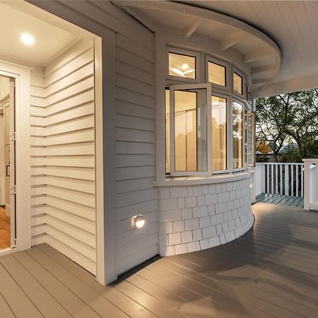 The Village Reserve Boutique Accomodation Auckland Exterior photo